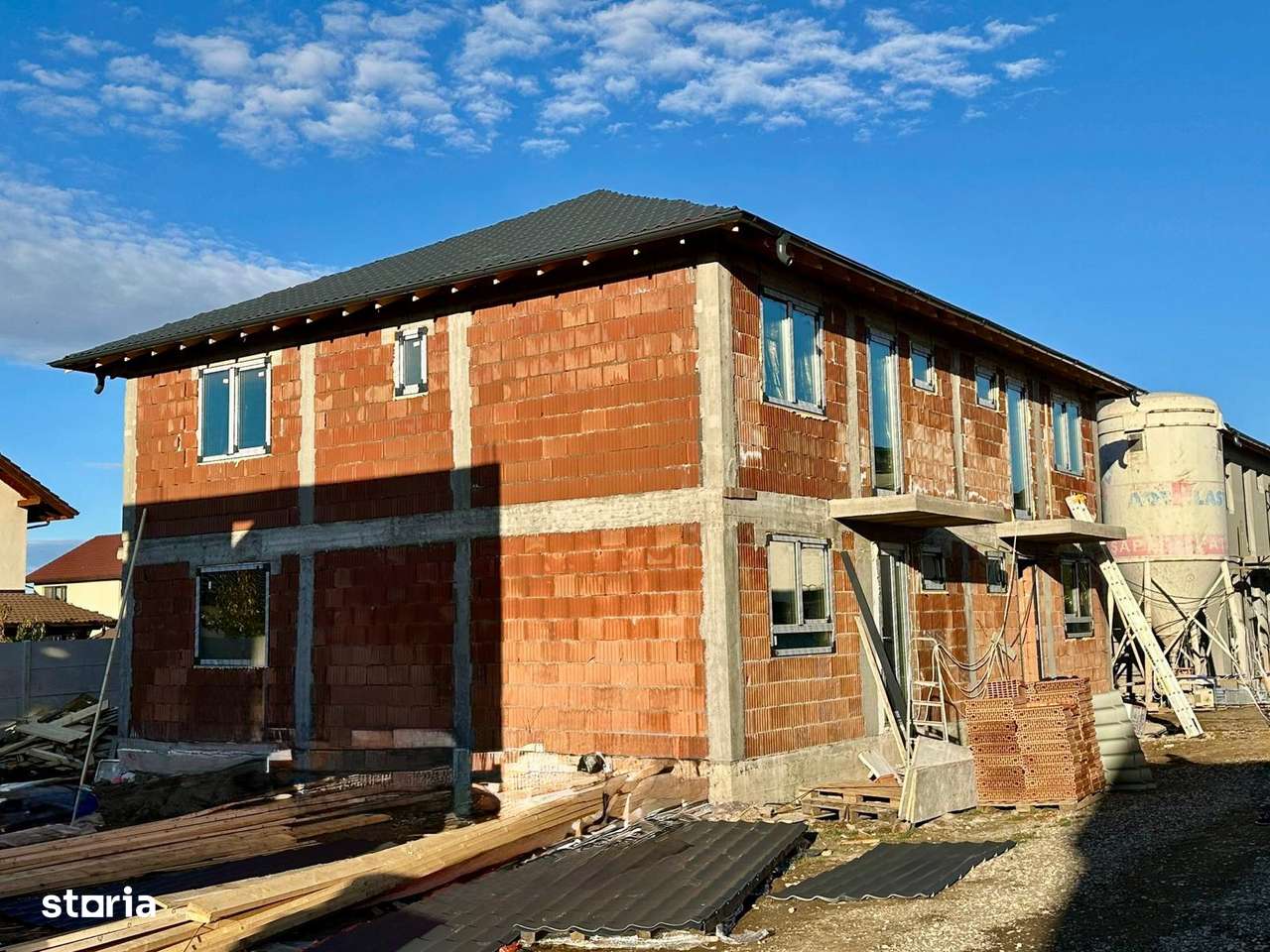 Casa tip Duplex cu predare la cheie,  – zona Izvor, Tărlungeni, Brașov - Imagine principală: 4/18