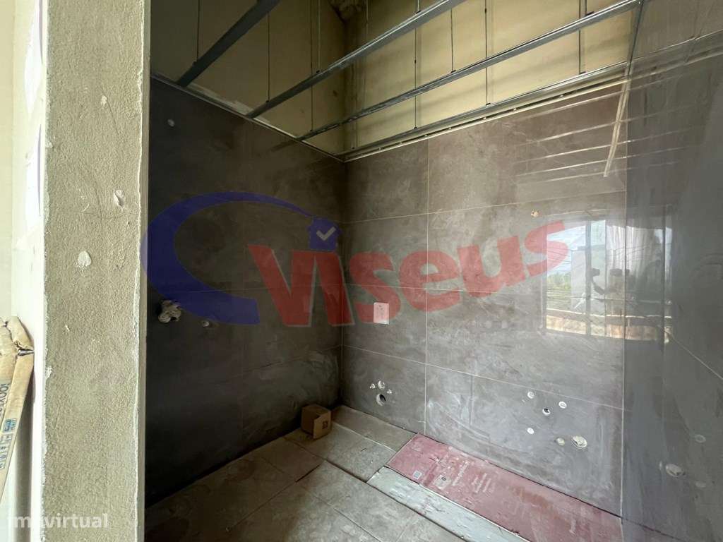 Moradia T3 + Escritório Nova junto à Praia Canidelo-43