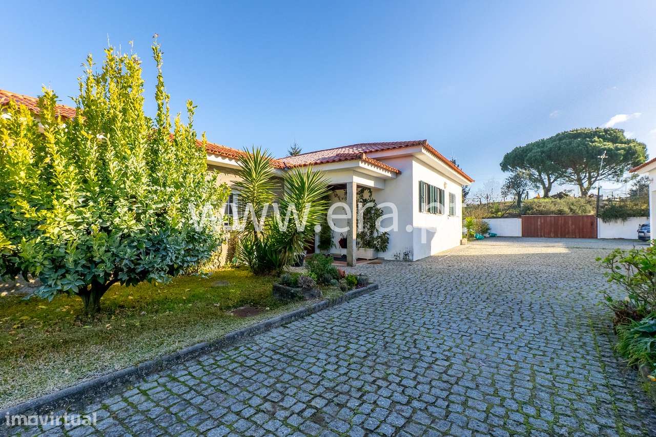 Moradia T3+1 em Formariz, Paredes de Coura - Grande imagem: 2/39