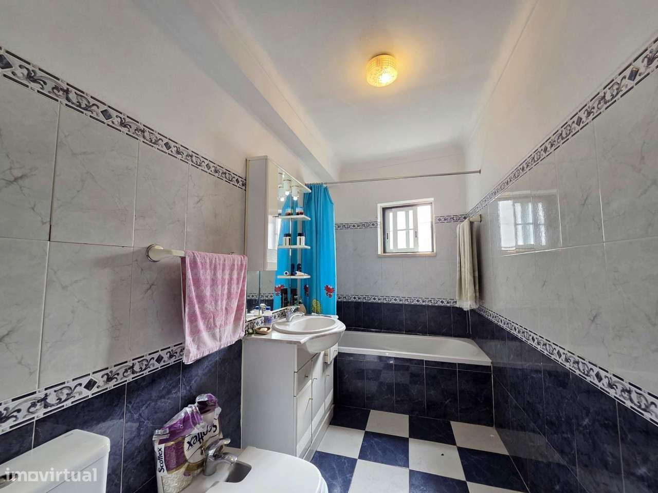 Moradia T3 pronta a habitar com alguma remodelação para efectuar-25