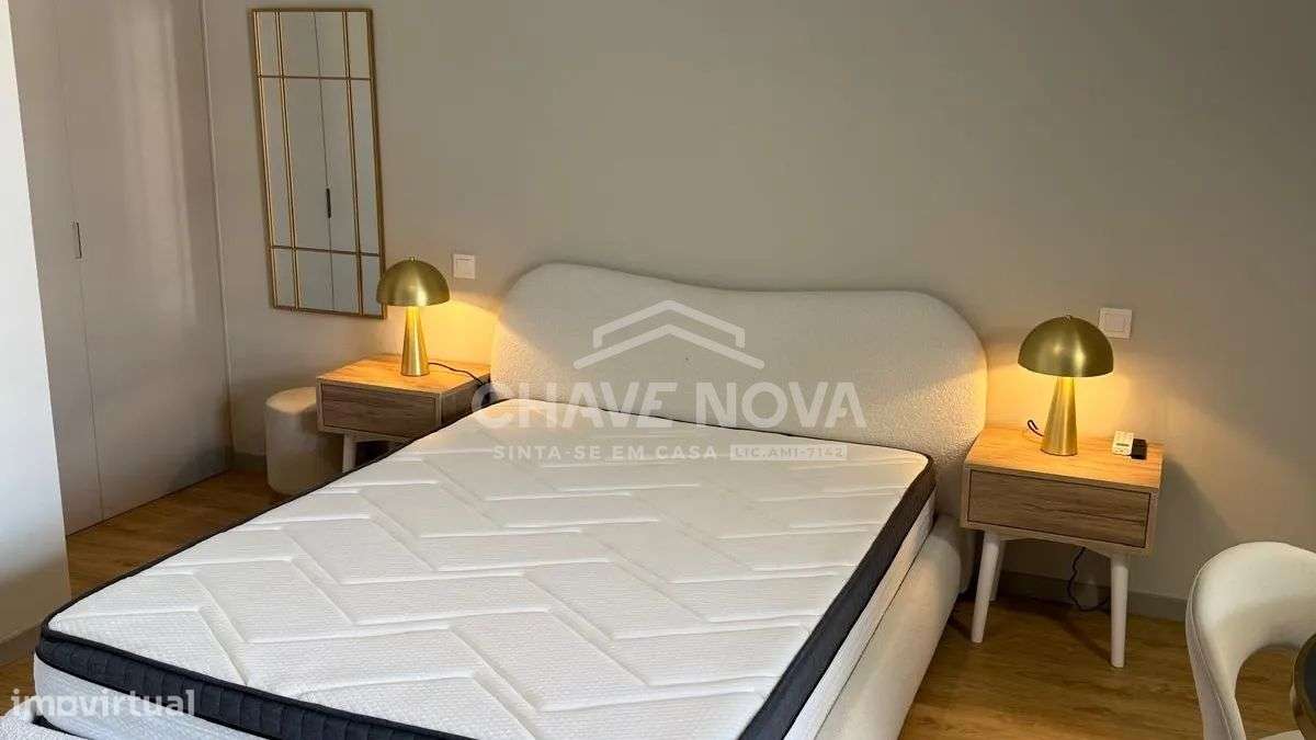 Apartamento T0 c/ Varanda e com piscina | Douro Tower – Santa Marinha-6