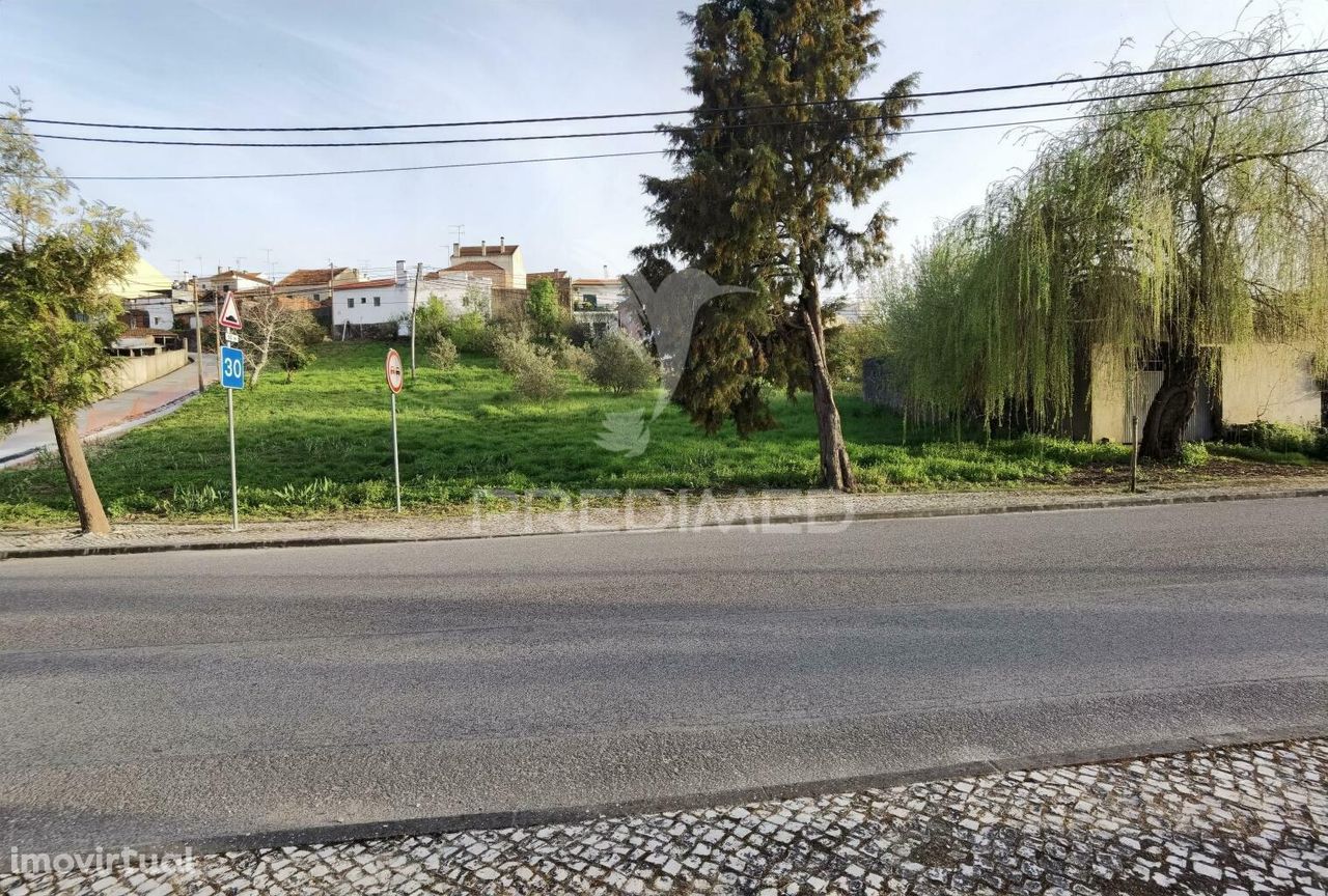 Lote de terreno urbano para construção