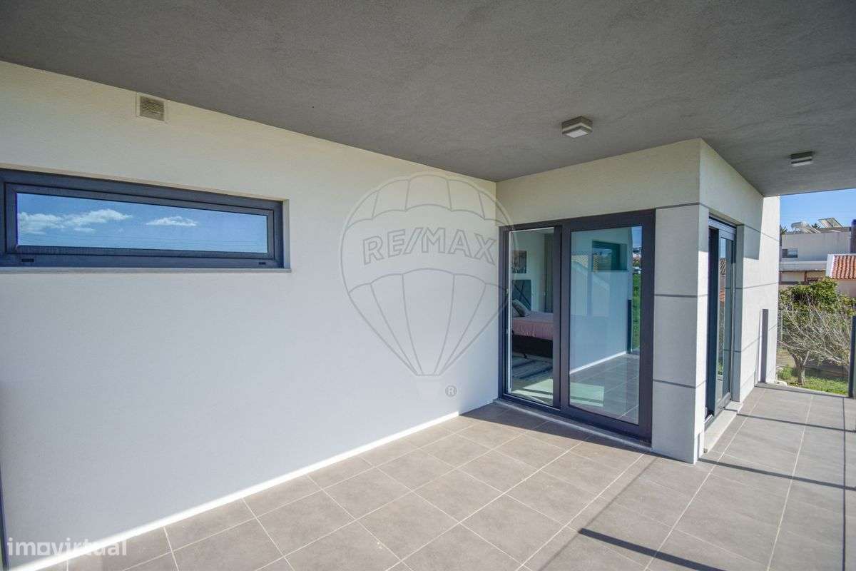 Moradia T5 para venda-36