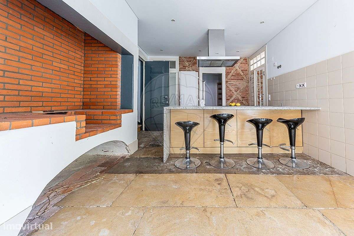 Moradia T10 para venda-35