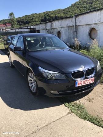 Dezmembram bmw e60 facelift - 2