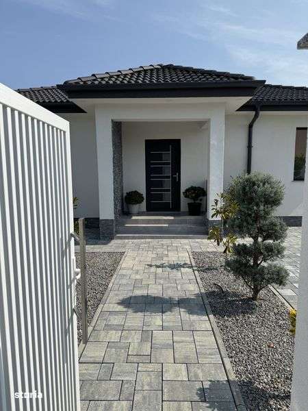 Casa noua Cartier Grigorescu Oradea! - Imagine principală: 4/8