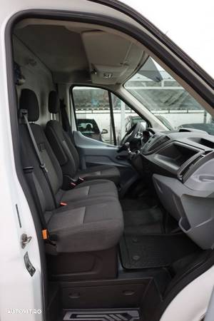 Ford Transit - 11