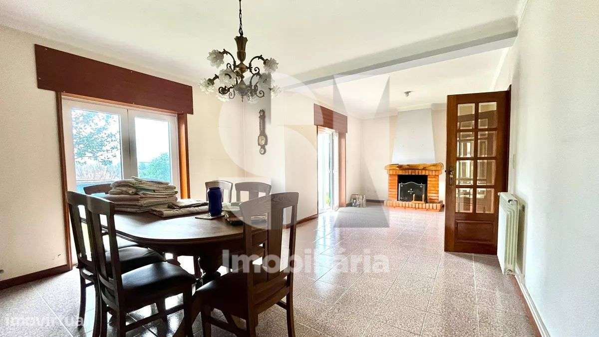 Moradia T4 - Grande imagem: 4/33