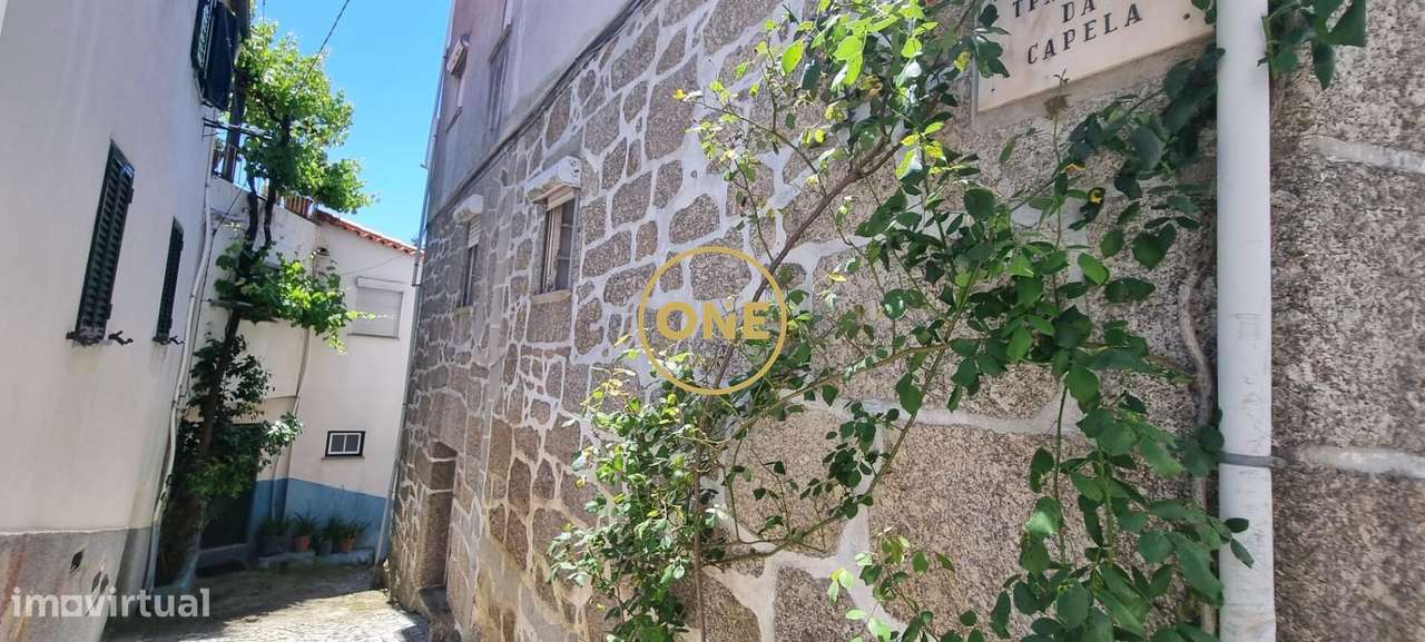 Moradia T6 para restauro em S. Gião, Oliveira do Hospital - Grande imagem: 5/35