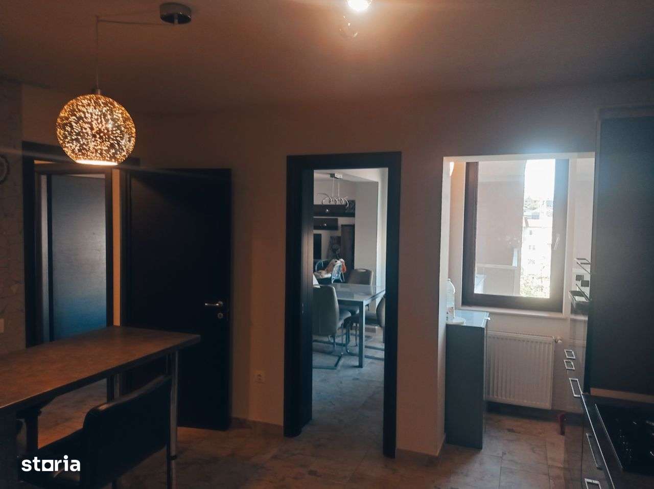 3 camere UltraCentral , mobilat / utilat / parcare , finisaje moderne - Imagine principală: 3/20