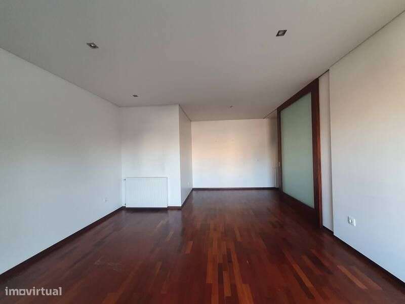 Apartamento T1 no Bonfim, centro da cidade do Porto - Grande imagem: 3/11