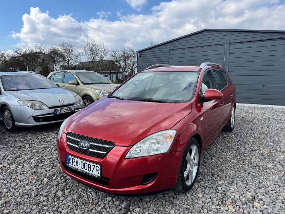 Kia Ceed I 1.4 Comfort + 2009