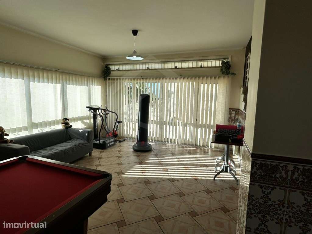 Moradia Isolada T3 em Escapães-16