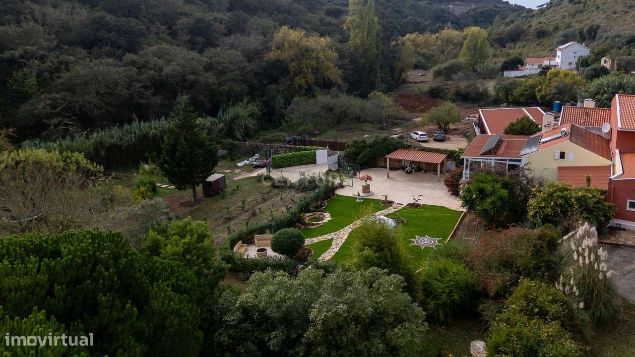 Moradia T4 com 5000m2 de Terreno - "Quinta do Sol"-51