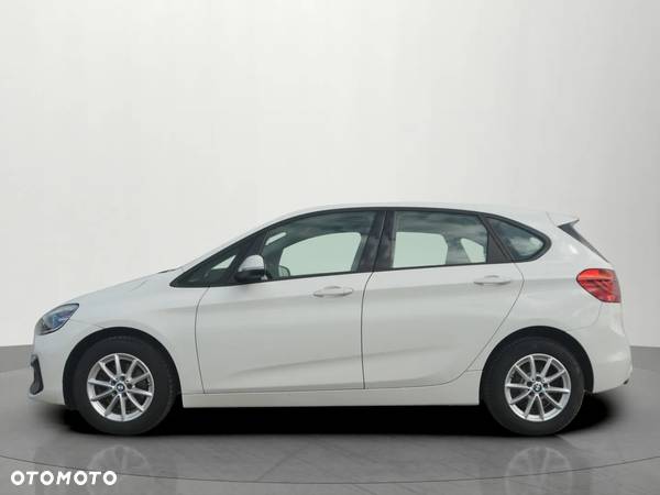 BMW Seria 2 218d - 3