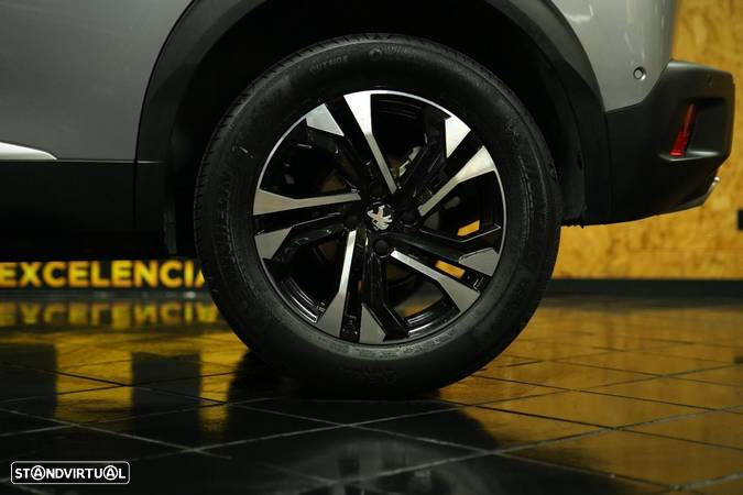 Peugeot 2008 1.2 PureTech GT - 5