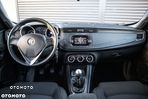 Alfa Romeo Giulietta 1.6 JTDM - 11