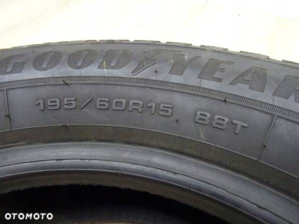 OPONA Goodyear Ultra Grip 9 195/60r15 88T 19r - 7