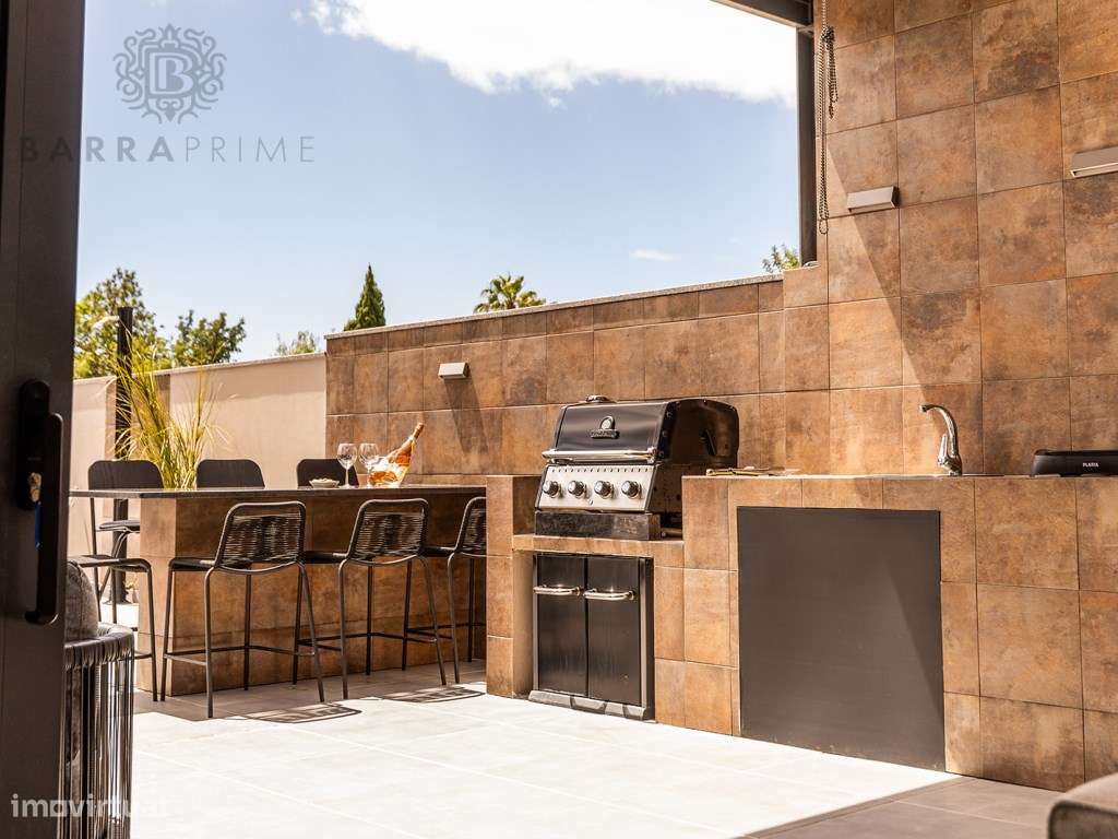 Moradia Geminada T3+1 com piscina privada, na SunRay Village, Almancil - Grande imagem: 5/22