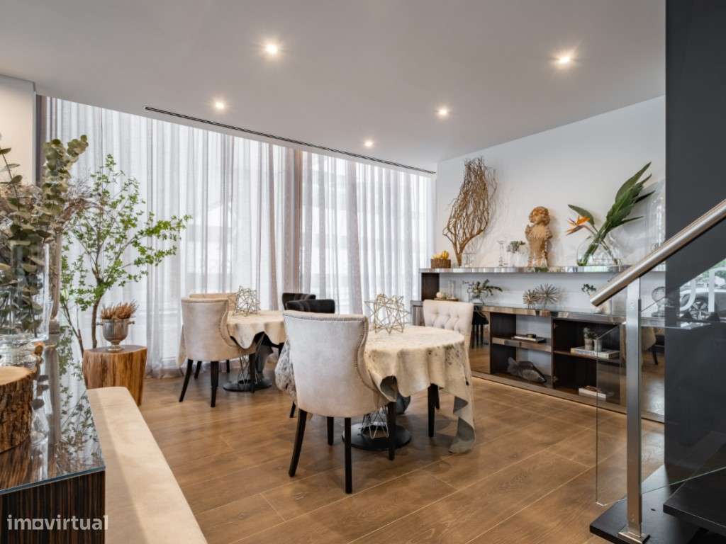 Loja no Parque das Nações - Grande imagem: 5/25