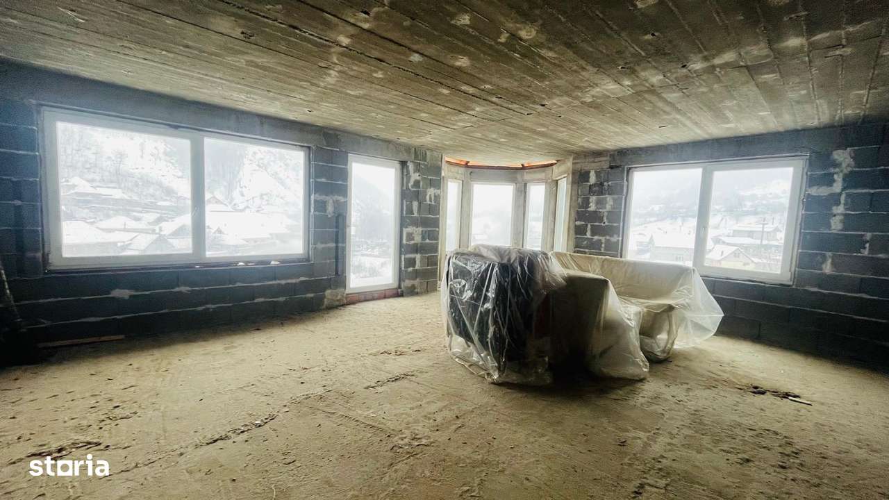 Casa/Cabana De Vanzare Pe Transalpina, Loc. Capalna-14