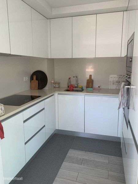 T2 com garagem e varanda corrida em Arcozelo – particular vende - Grande imagem: 4/12