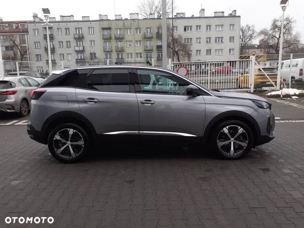 Peugeot 3008 1.2 PureTech Allure Pack S&S EAT8 - 4