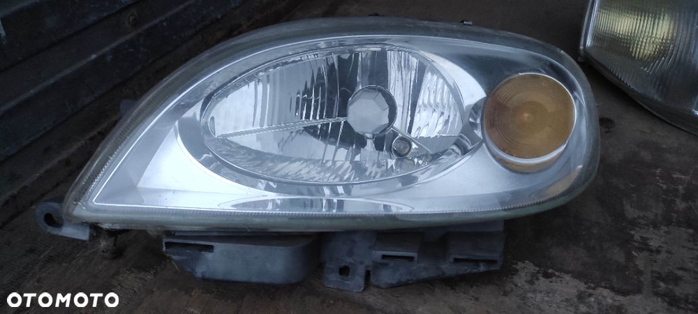 Lampa przednia lewa Citroen Saxo Lift !! - 5