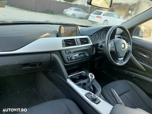 Dezmembrez BMW f30 184cp - 4