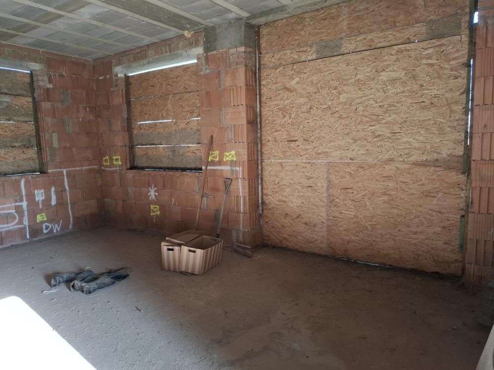 Kaźmierz ul. Borowikowa - dom w stanie surowym otwartym-11