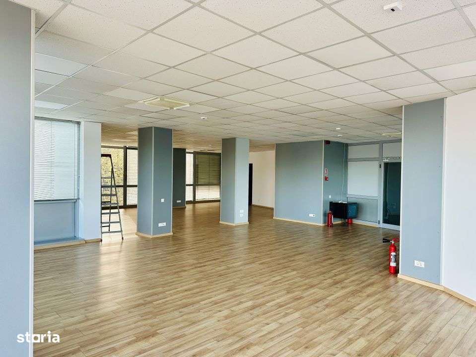 Oportunitate in zona centrala, 1000 m2 utili, terasa circulabila-0