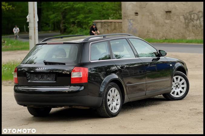 Audi A4 Avant 2.5 TDI - 18