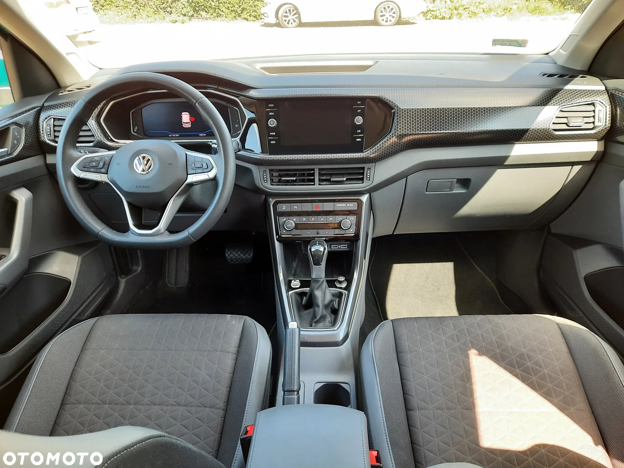 Volkswagen T-Cross 1.0 TSI Style DSG - 9