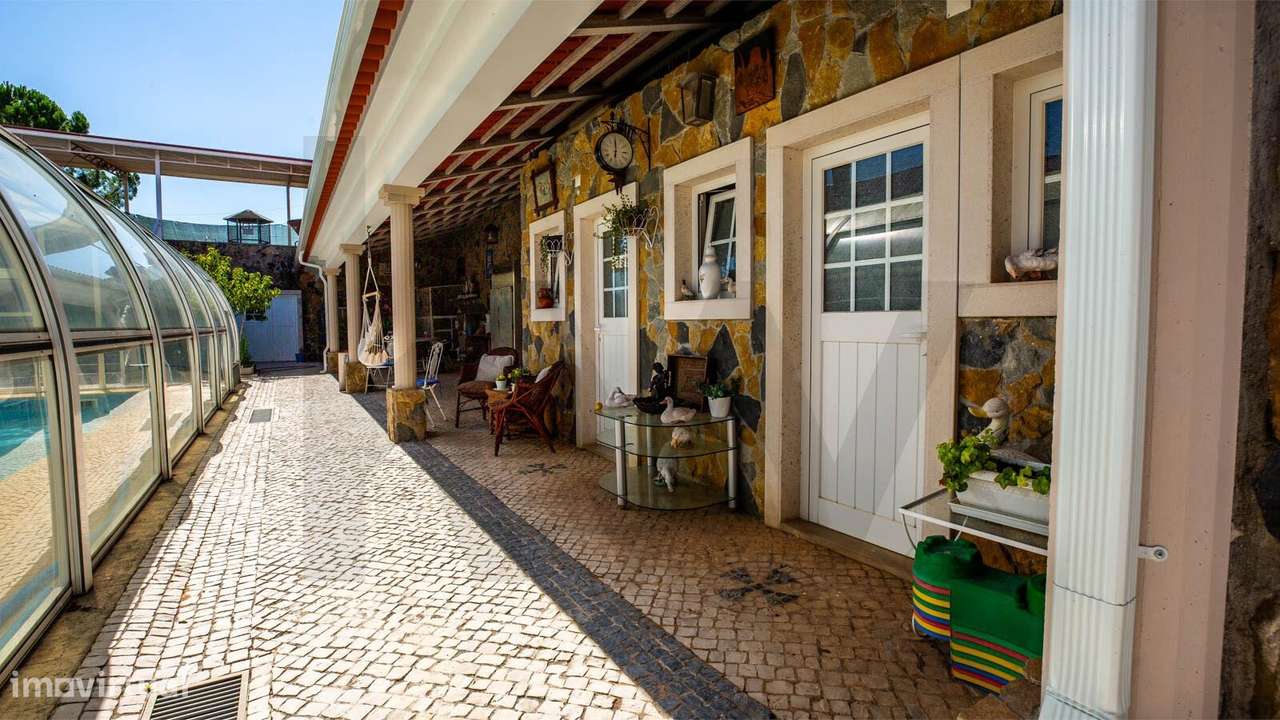 Moradia T4 para venda-30