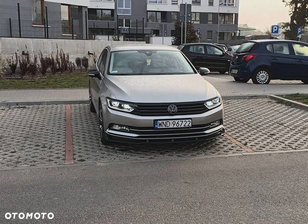 Volkswagen Passat 1.8 TSI BMT Highline - 3