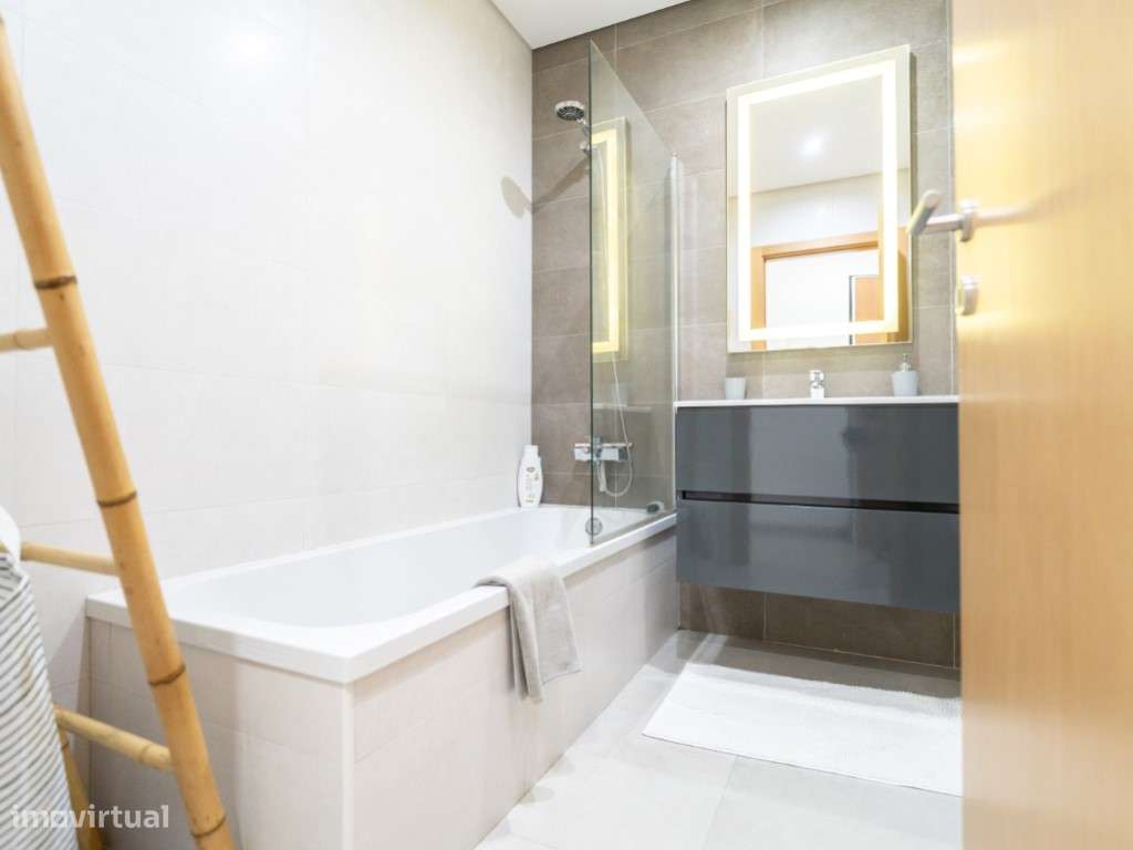 Fantástico Apartamento T2 com licença AL inserido num condominio co...-21