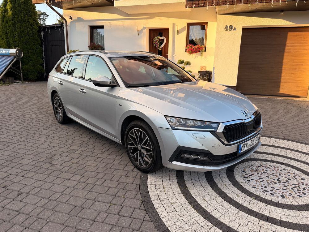 Skoda Octavia IV (2020-) 2.0 TDI DSG 4x4 Clever 2022