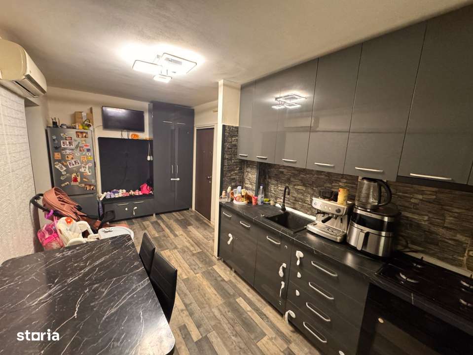 Apartament  2 camere, 49 mp, Lapus, Electroputere Mall-5