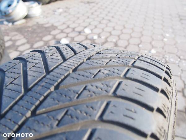 Goodyear Vector 4 Seasons 235/55R17 99V 1szt - 2