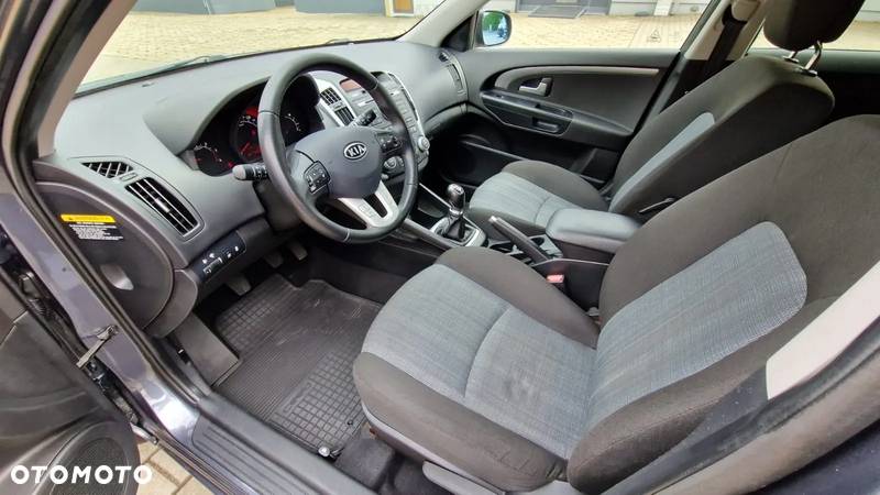 Kia Ceed Cee'd 1.6 Crdi Optimum + - 9