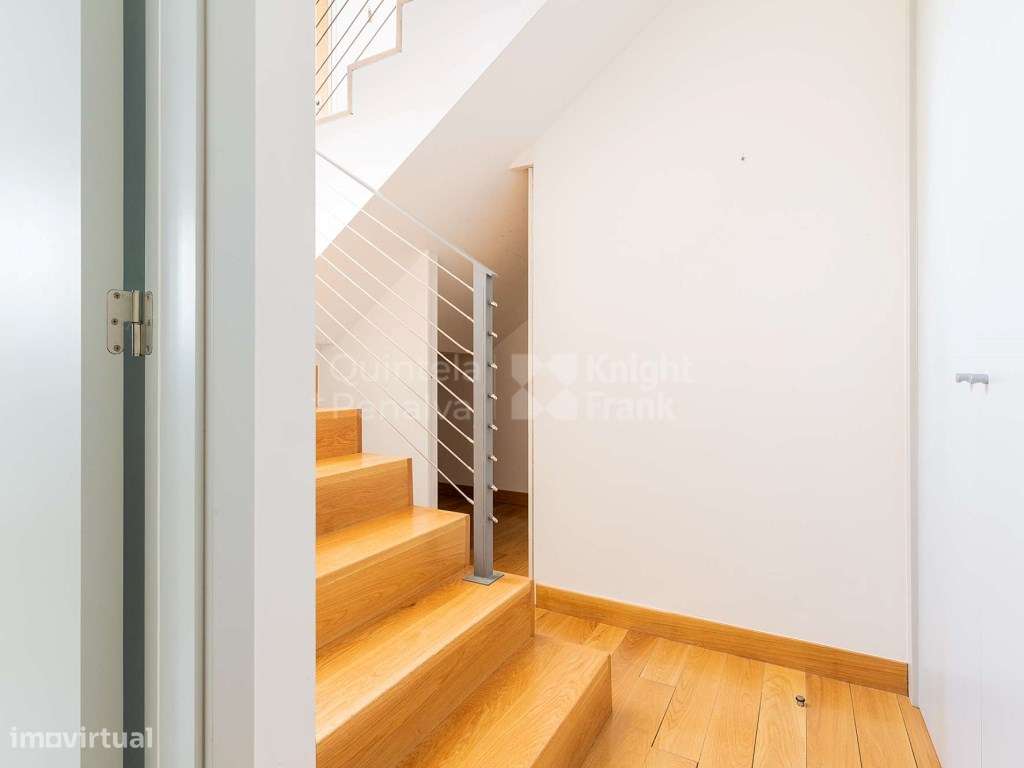 Apartamento T1 com terraço para arrendamento em Cascais - Grande imagem: 5/22