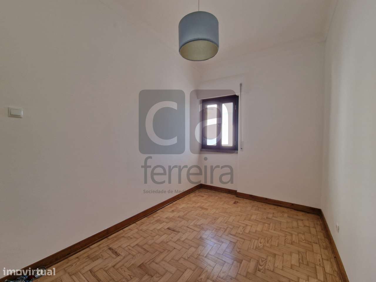 Apartamento T3 com Logradouro e Garagem/Loja – Almeirim-7