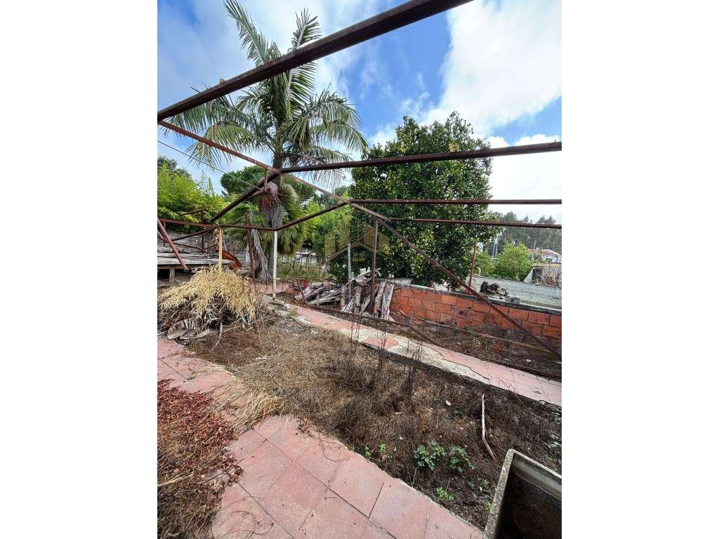 Terreno com 1120m2 em Arcozelo-15