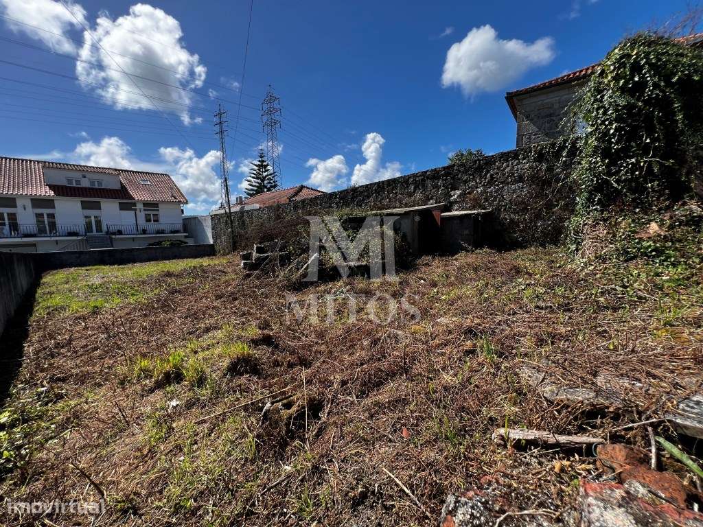 Moradia em ruina para venda em Santa Marta de Portuzelo - Viana do ... - Grande imagem: 4/7