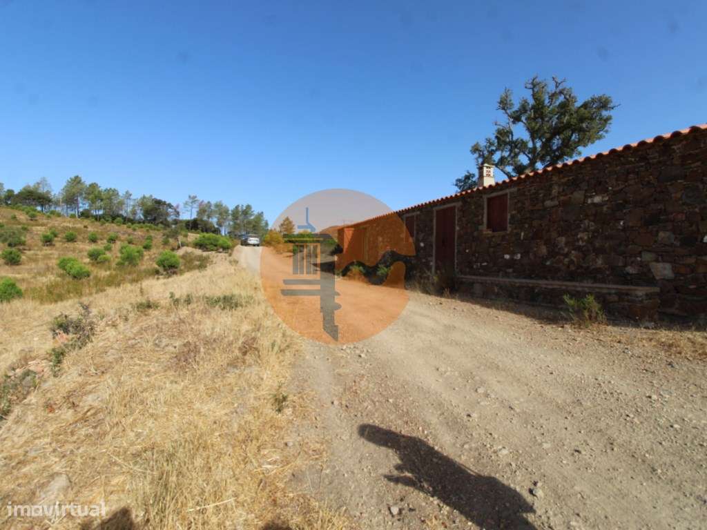 Terreno Misto - Grande imagem: 2/18