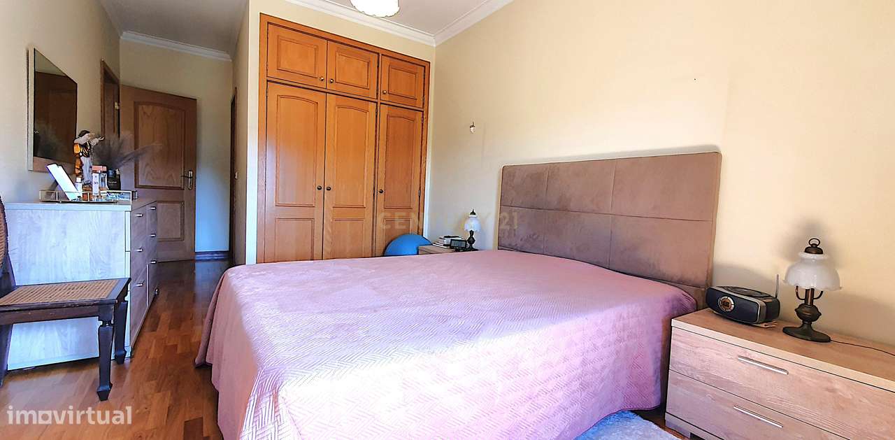 Apartamento T2 Centro da Cidade I  Garagem I Elevador-14