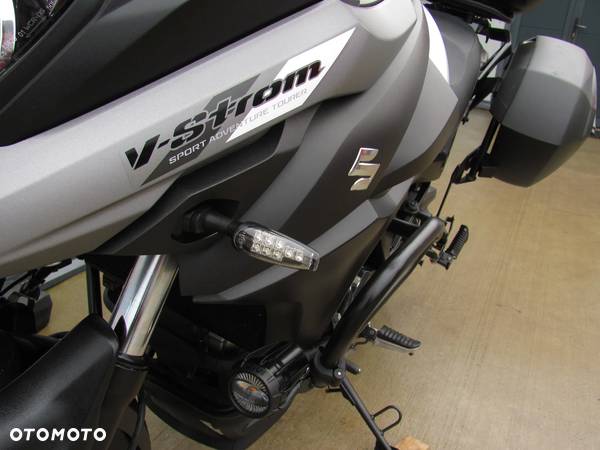 Suzuki V-STROM - 26