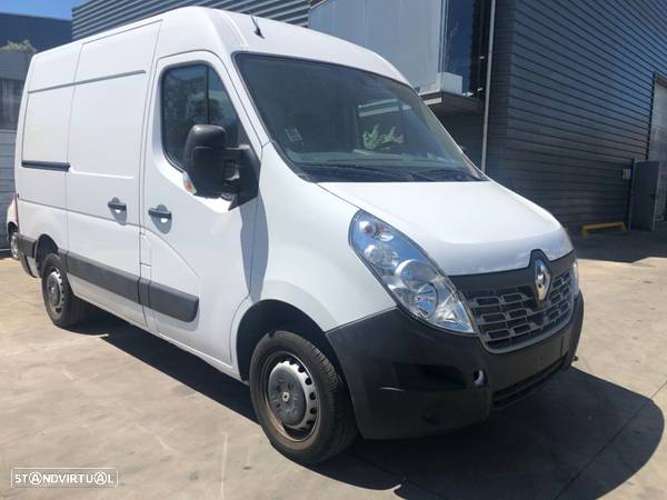 RENAULT MASTER III 2.3 DCI DE 2018 PARA PEÇAS ( 43 KM ) - 2