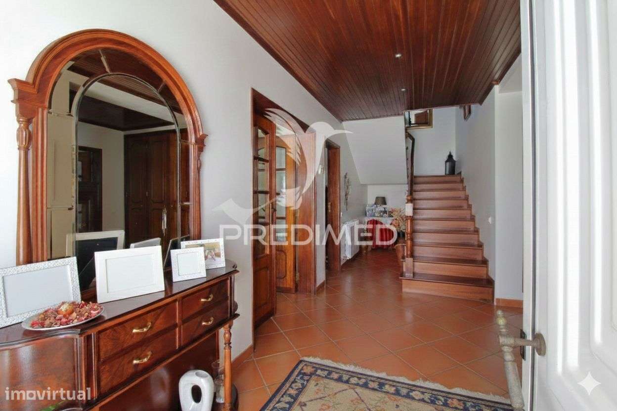 Moradia T4 em Esgueira a 3 km do centro de Aveiro - Grande imagem: 4/27