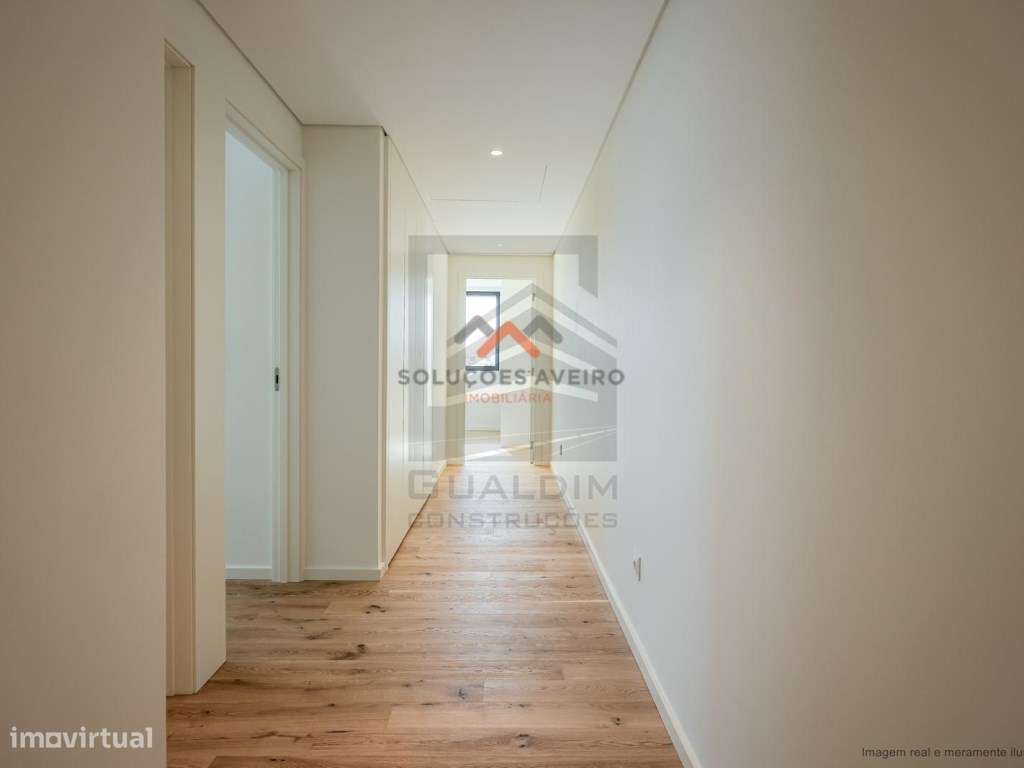 Apartamento T2+ Terraço Implex em Aveiro!-33